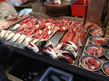 Hong Kong Street Food (Fish head, anyone?)